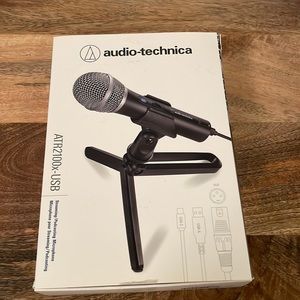 Audio-Technica ATR2100x-USB Cardioid Dynamic Microphone (ATR Series)